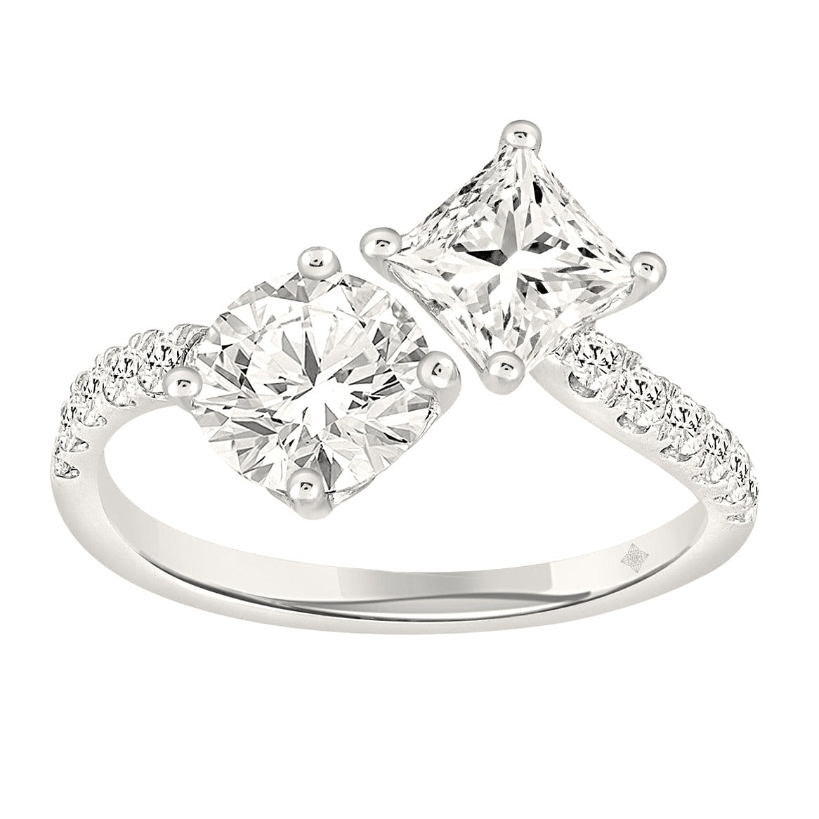 Princess Ring in White Gold Style C | Diavlia
