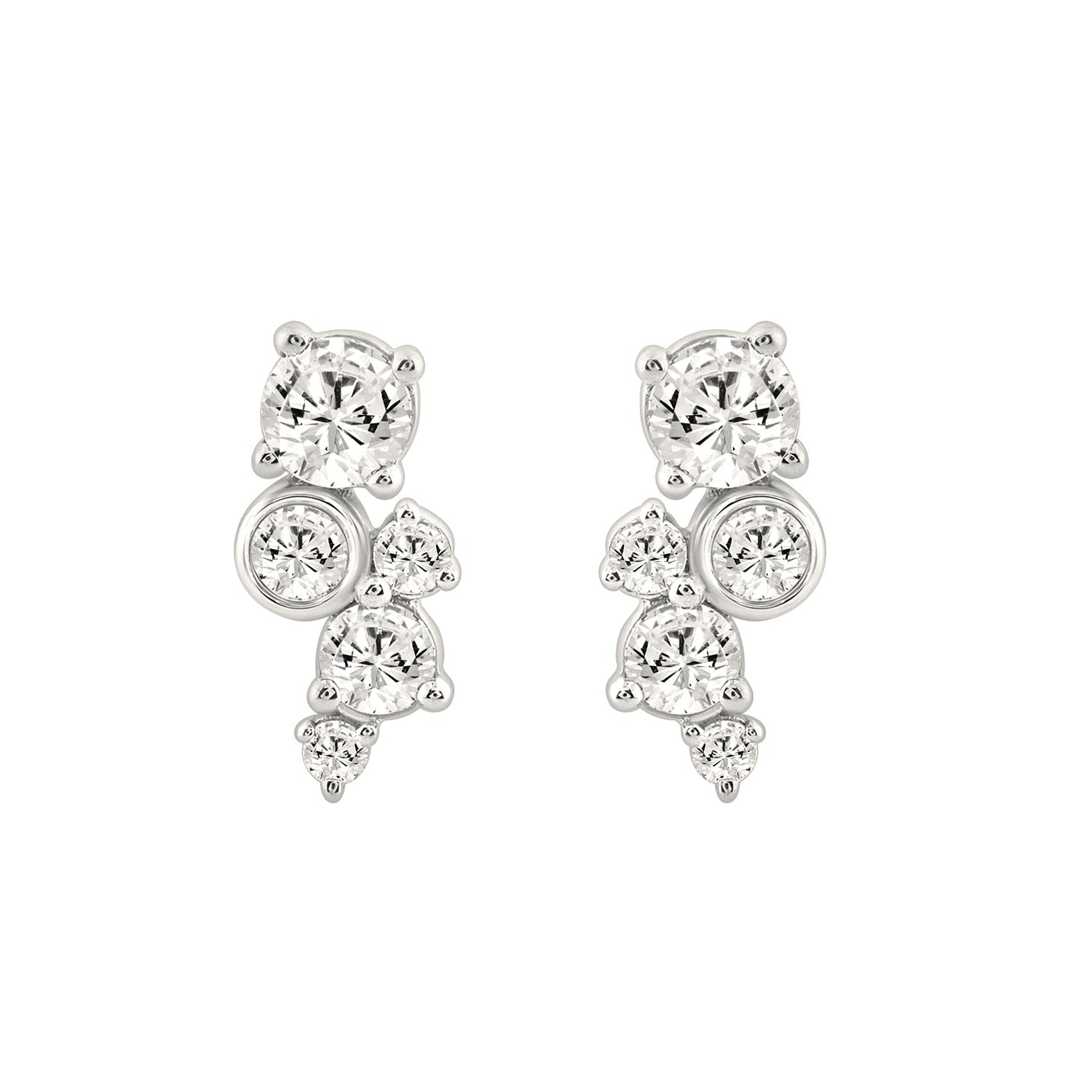 Diamond Earrings in White Gold Style C (Round Cut) | Diavlia